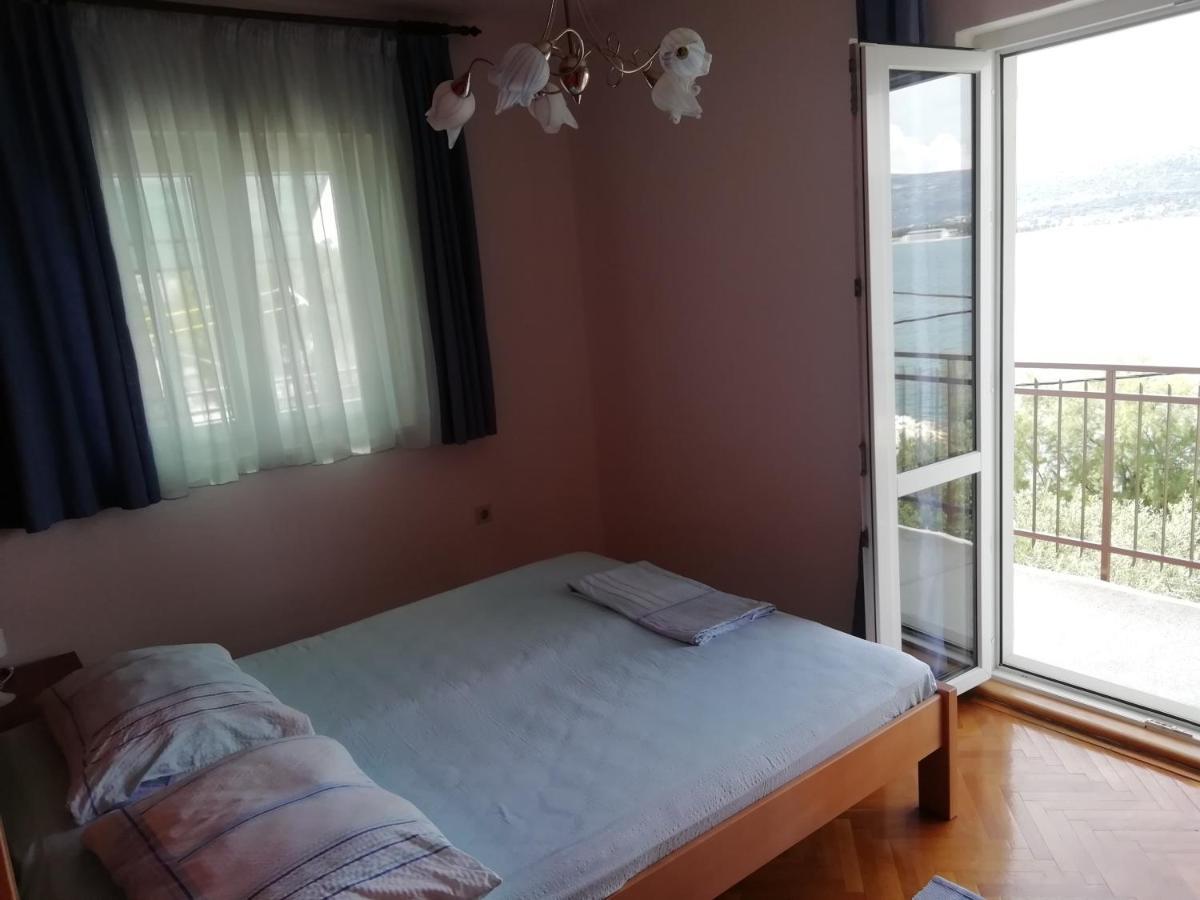 Apartmani Ante Трогир Экстерьер фото