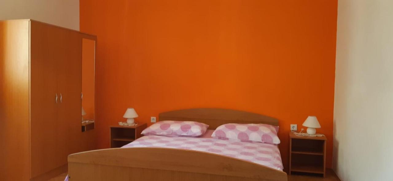 Apartmani Ante Трогир Экстерьер фото