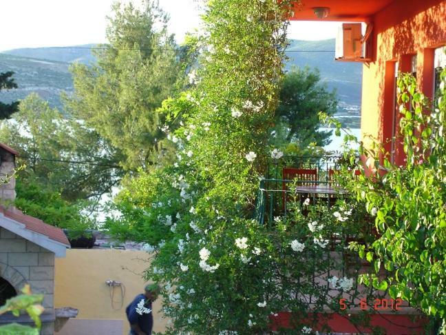 Apartmani Ante Трогир Экстерьер фото