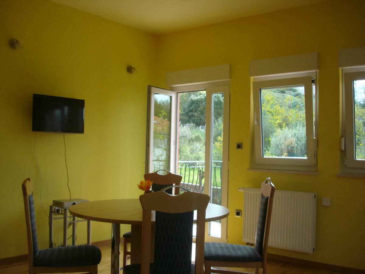 Apartmani Ante Трогир Экстерьер фото