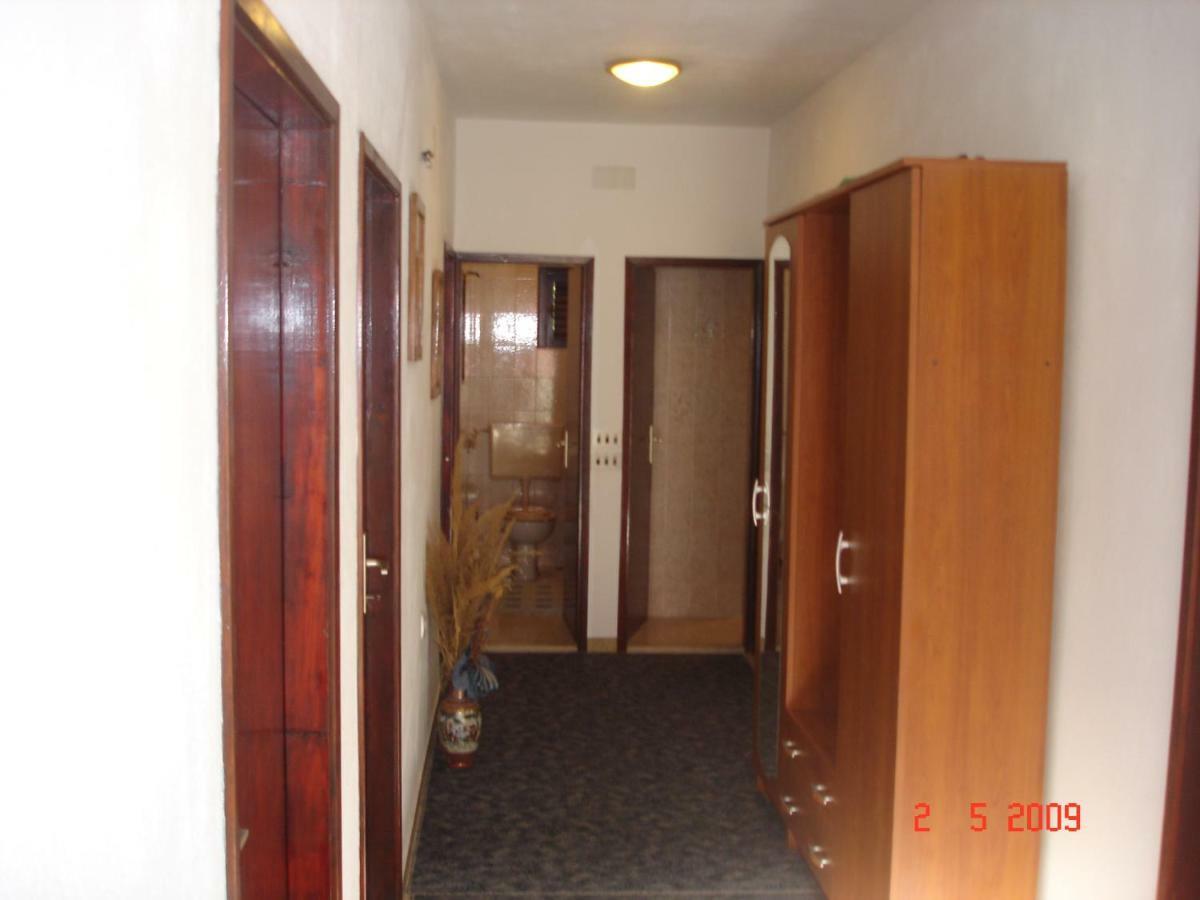 Apartmani Ante Трогир Экстерьер фото